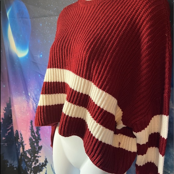 Small - burgundy & white - crop knit sweater - Picture 2 of 5